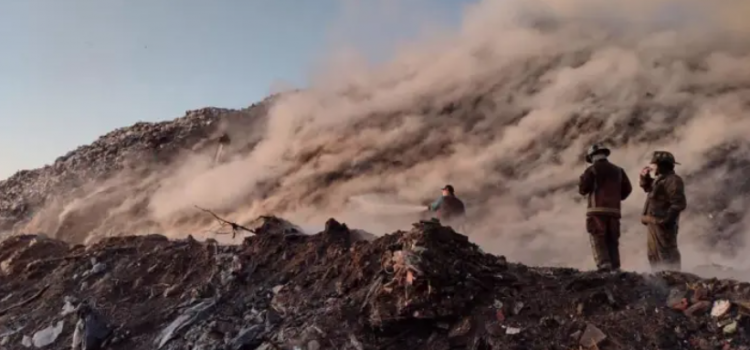 Incendio en tiradero de basura de El Zapote