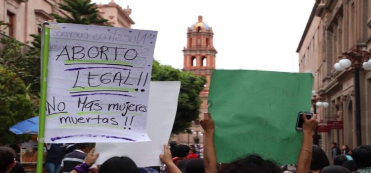 Marea Verde con iniciativa para despenalizar el aborto en San Luis Potosí