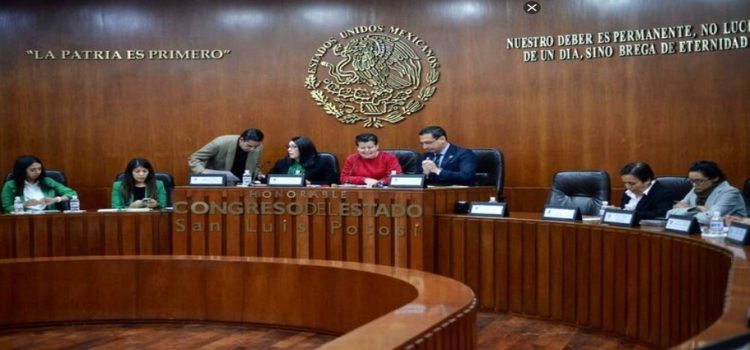 Prevén renuncias tras comparecencias en el Congreso en SLP