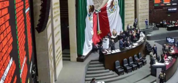 Avalan diputados aplazar discusión de reducción de jornada laboral