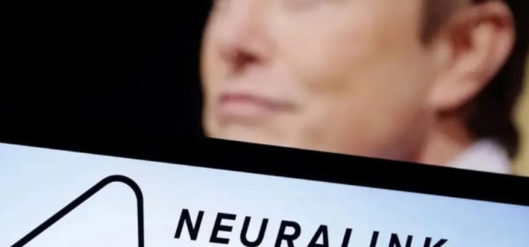 Anuncia Elon Musk exitoso implante de un chip cerebral en humanos