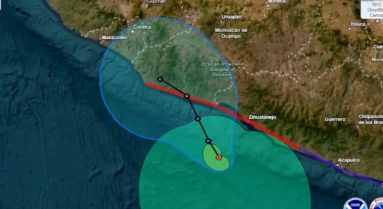 Tormenta «John» cambia de trayectoria y amenaza la costa del Pacífico