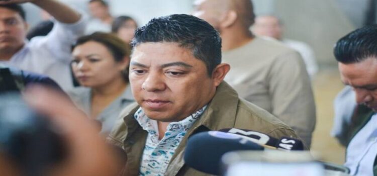 El gobernador Ricardo Gallardo se queja del Ayuntamiento de San Luis Potosí