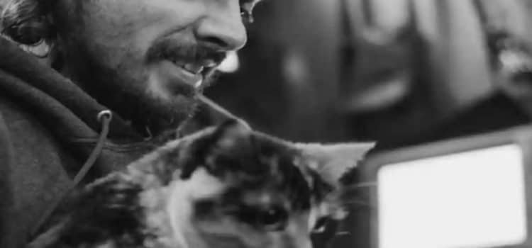 Renunció a su trabajo para emprender un viaje sin retorno