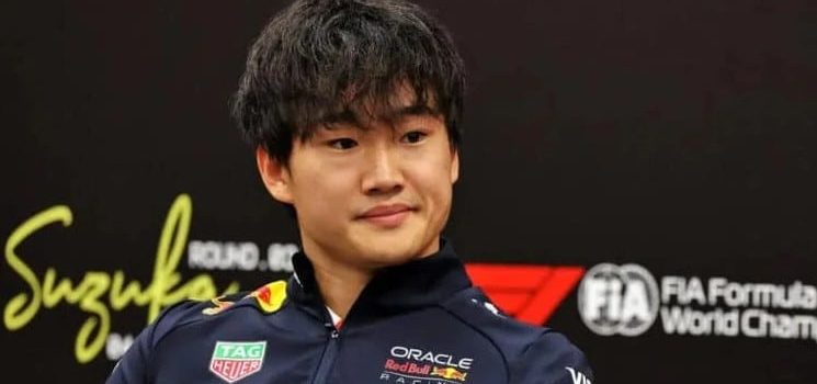 Yuki Tsunoda está en la mira de Helmut Marko para dejarlo fuera de Red Bull