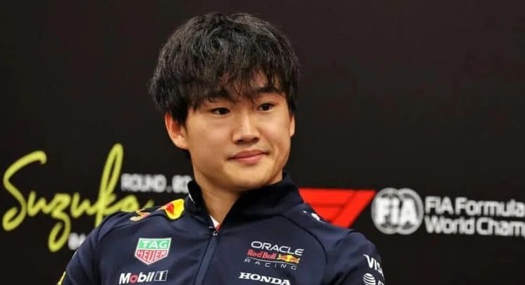Yuki Tsunoda está en la mira de Helmut Marko para dejarlo fuera de Red Bull