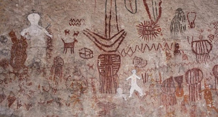 Inicia INAH trabajo de rescate rupestre en Cueva de las Monas Inicia INAH trabajo de rescate rupestre en Cueva de las Monas