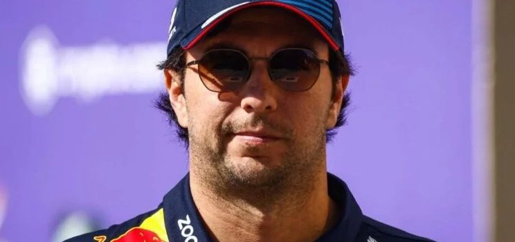 Checo Pérez desata la euforia con misterioso anuncio en redes