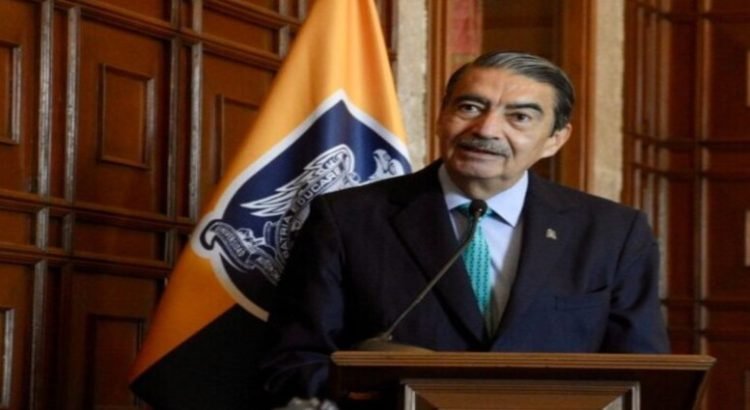 El rector Zermeño se abre a diálogo con legisladores y sugiere como sede la UASLP