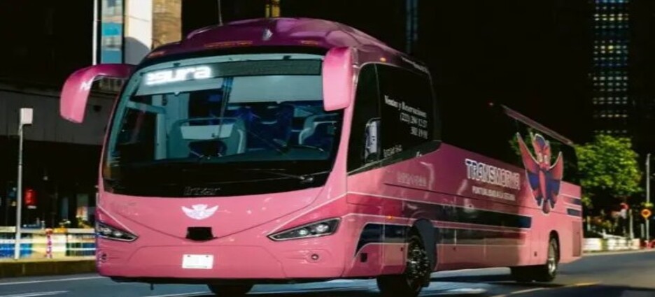 Un autobús de una empresa turística de Puebla es baleado en el estado de San Luis Potosí