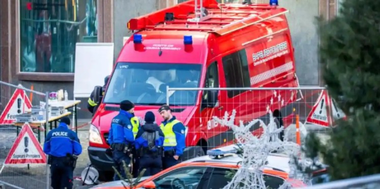 Deja incendio en centro turístico de Suiza decenas de víctimas en Año Nuevo